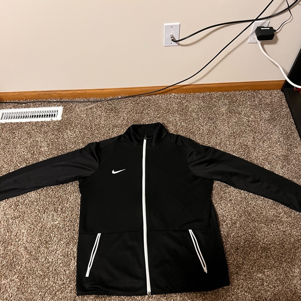Nike Black and White Lightweight Athletic Jacket